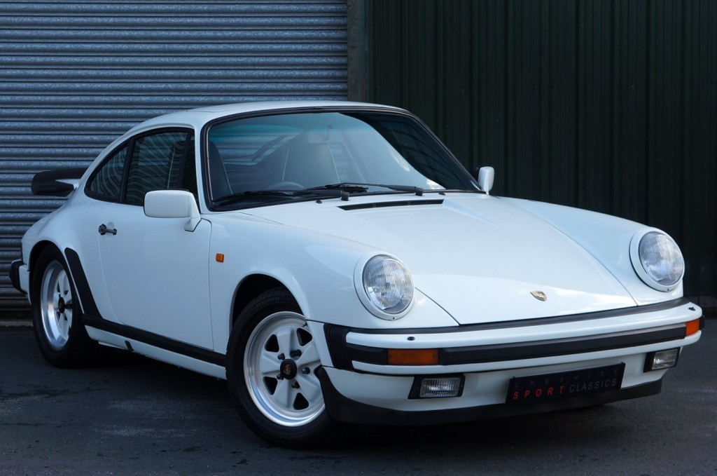 PORSCHE 911 CLASSIC