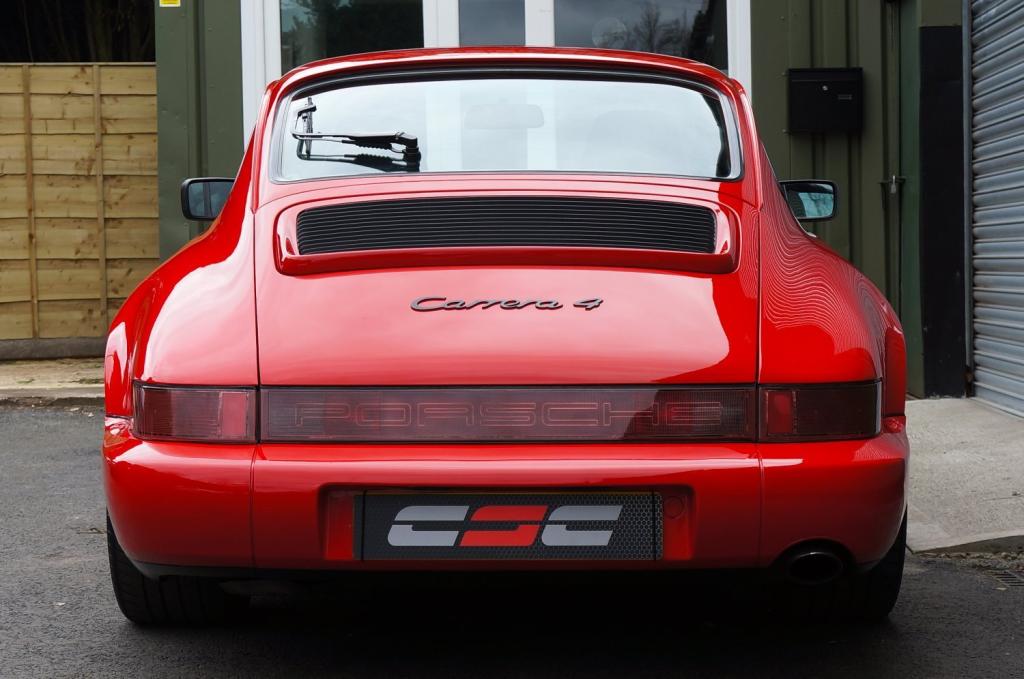 PORSCHE 911 CLASSIC