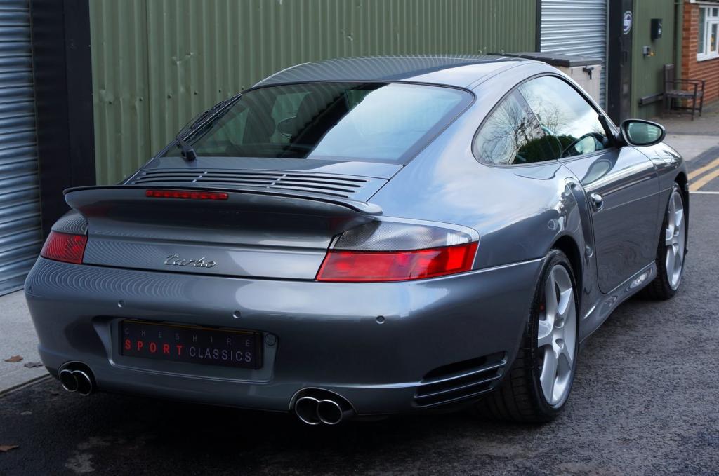 PORSCHE 911 MK 996