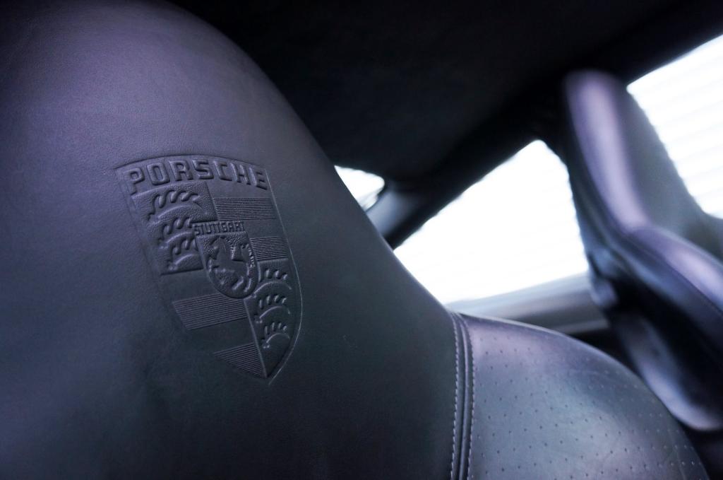 PORSCHE 911 MK 996