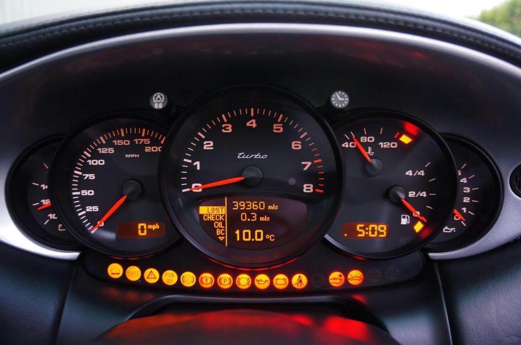 PORSCHE 911 MK 996