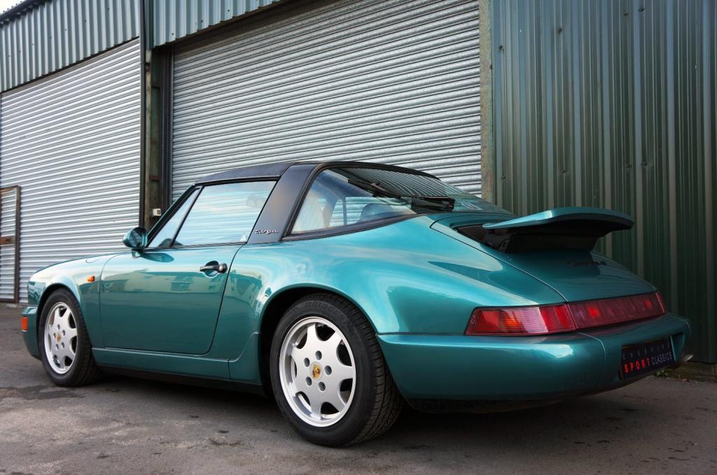 PORSCHE 911 CLASSIC