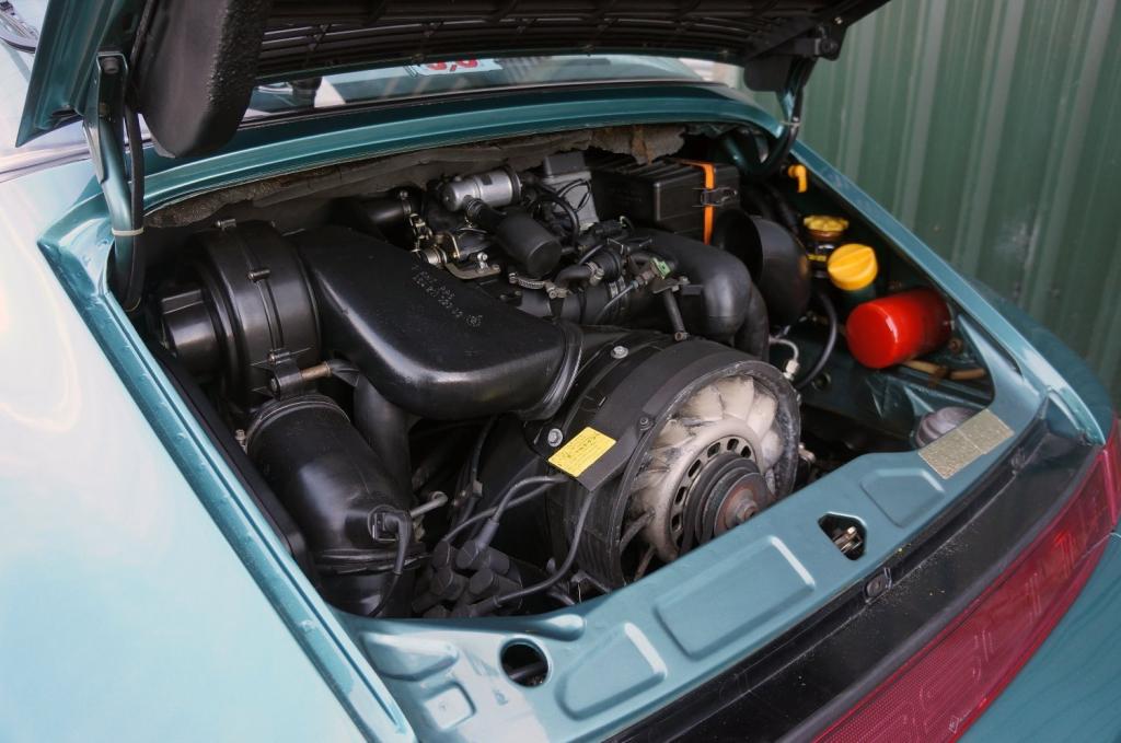 PORSCHE 911 CLASSIC