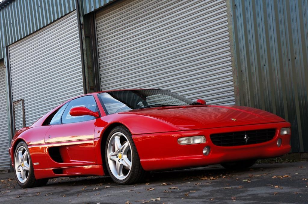 FERRARI F355
