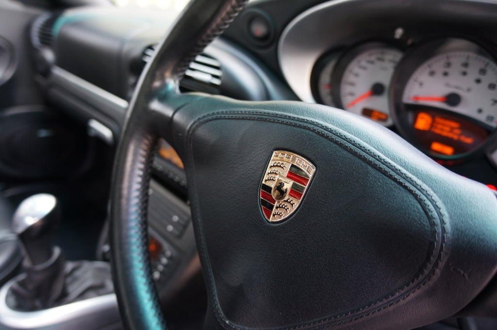 PORSCHE 911 MK 996