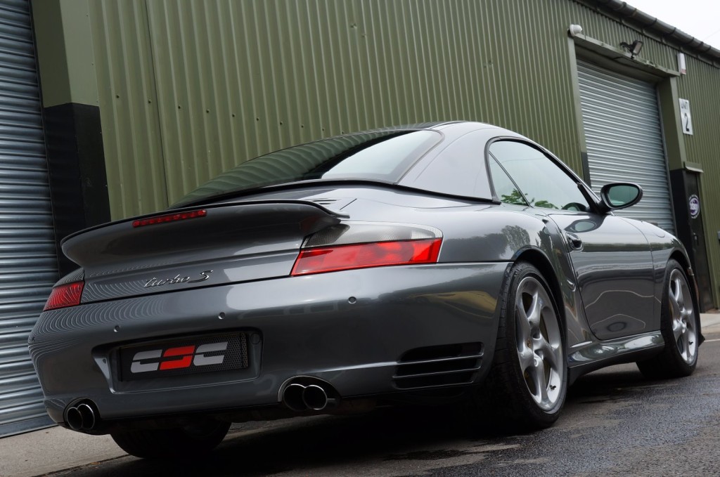PORSCHE 911 MK 996