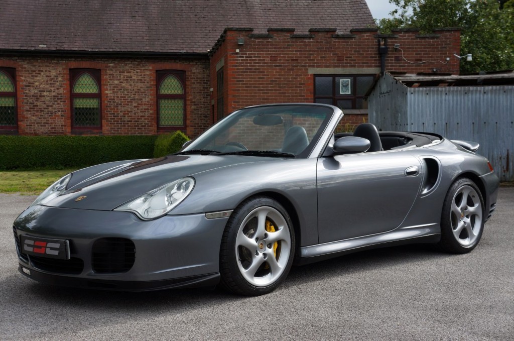 PORSCHE 911 MK 996