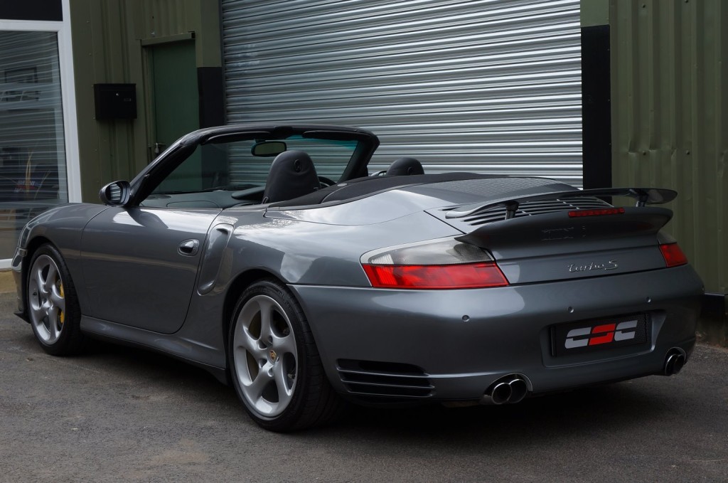PORSCHE 911 MK 996