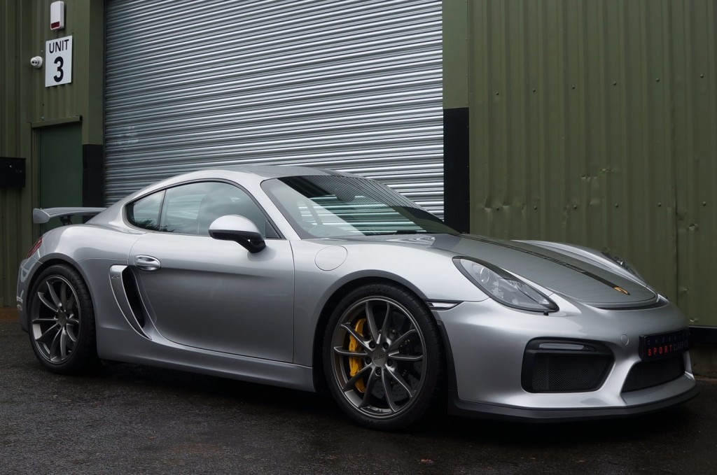 PORSCHE CAYMAN