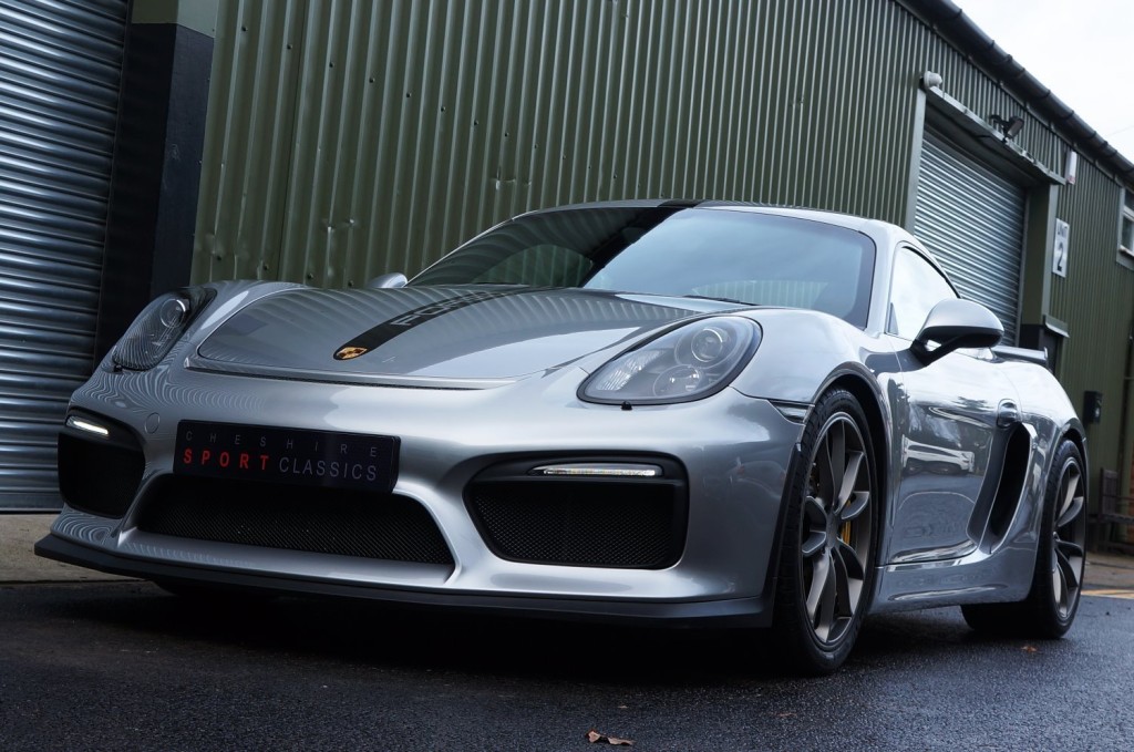 PORSCHE CAYMAN