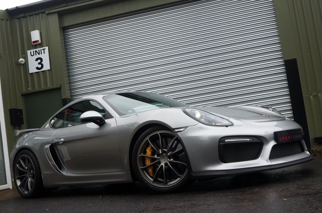 PORSCHE CAYMAN