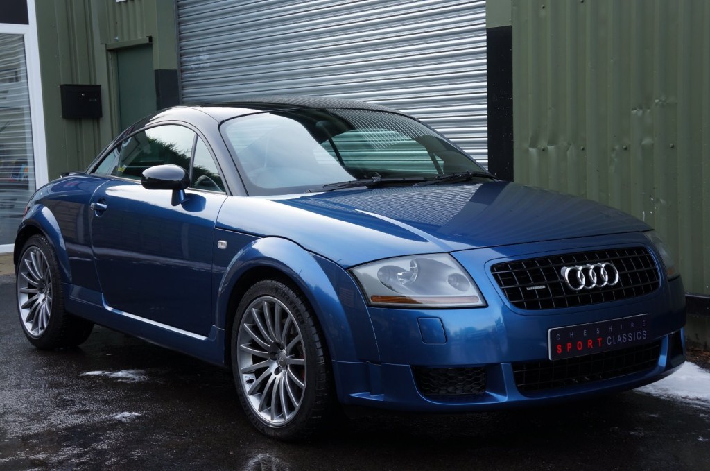 AUDI TT