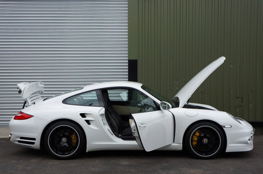 PORSCHE 911 MK 997