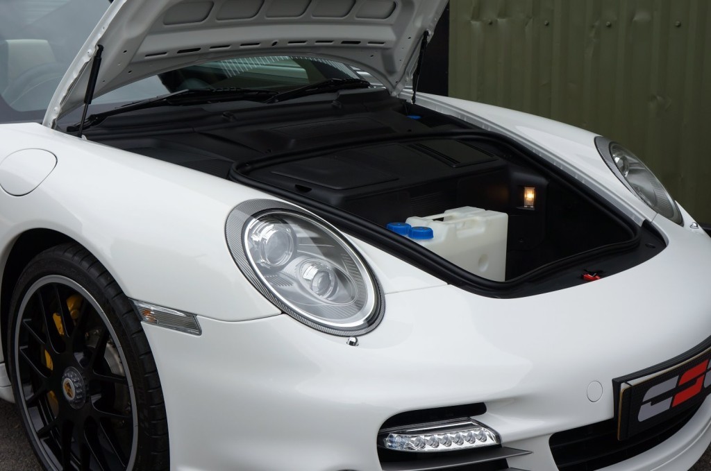 PORSCHE 911 MK 997