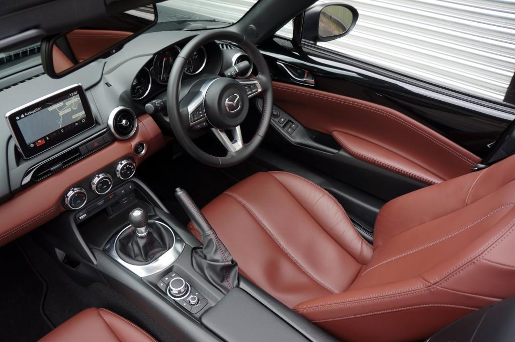 MAZDA MX-5