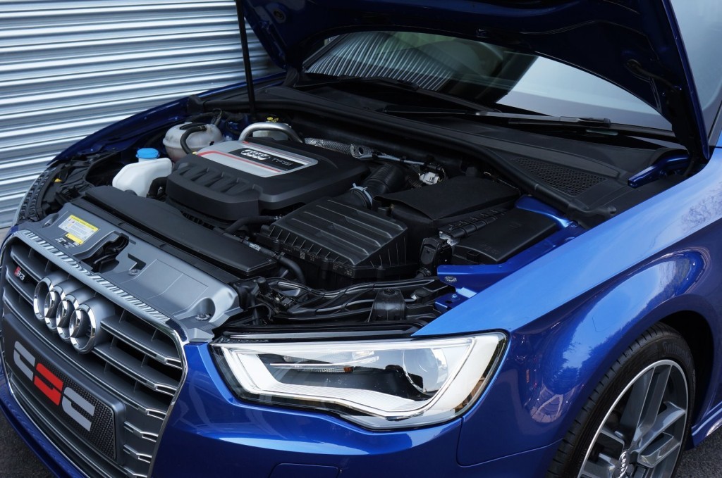 AUDI S3