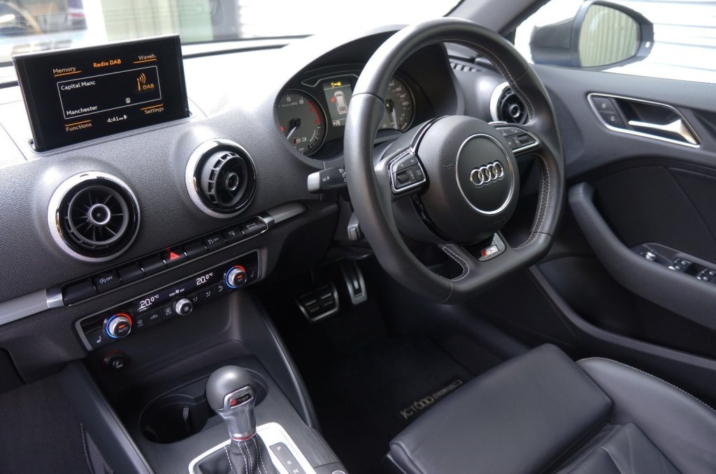 AUDI S3