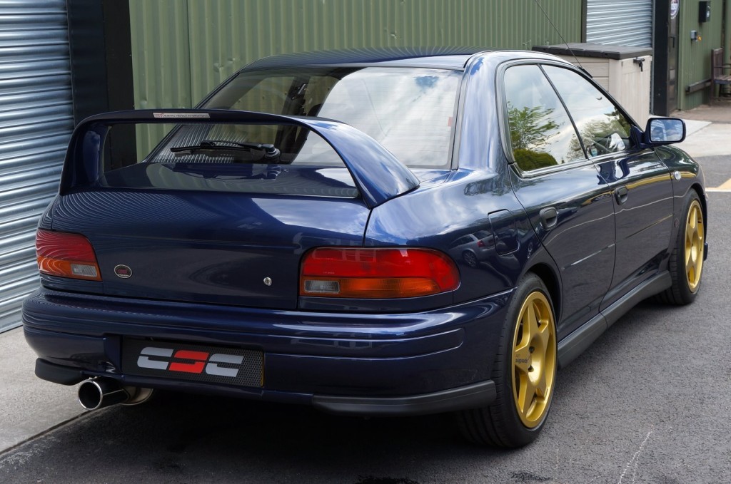 SUBARU IMPREZA