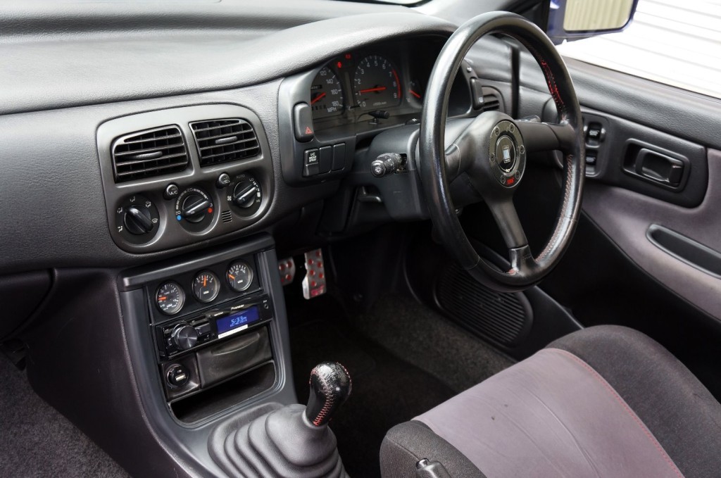 SUBARU IMPREZA