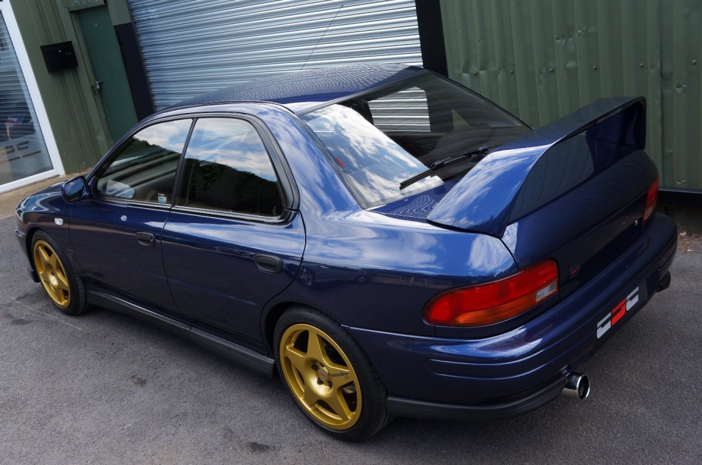 SUBARU IMPREZA