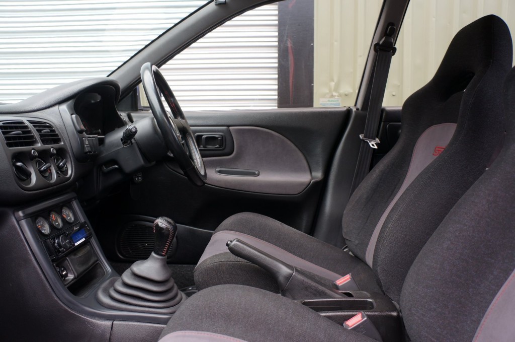 SUBARU IMPREZA