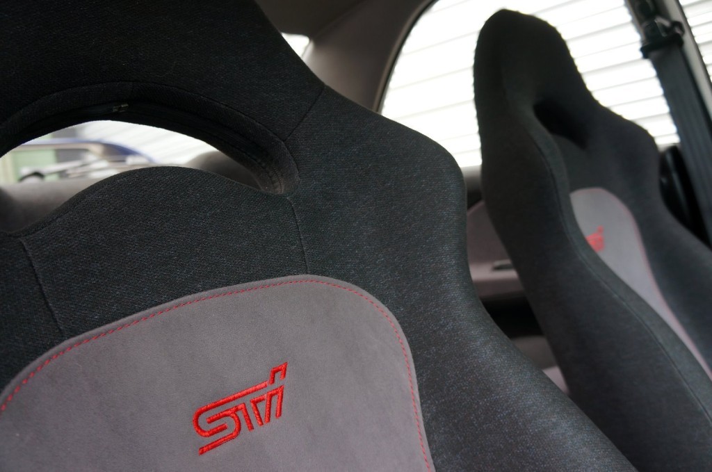 SUBARU IMPREZA