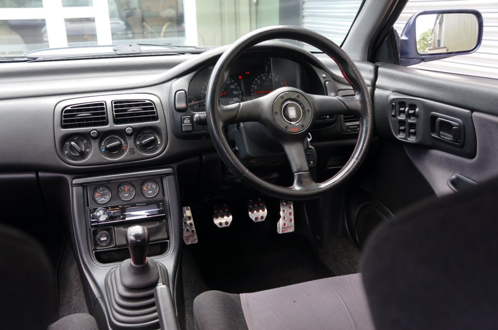 SUBARU IMPREZA