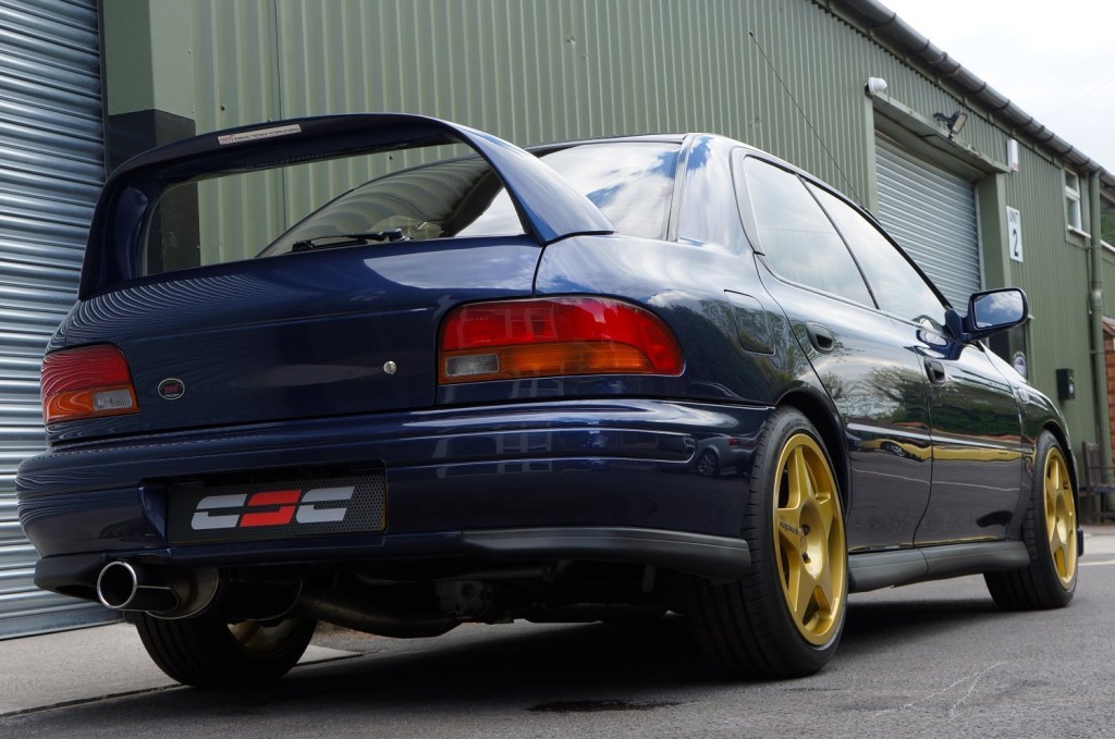 SUBARU IMPREZA