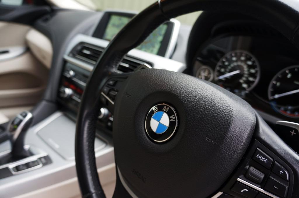 BMW 6 SERIES