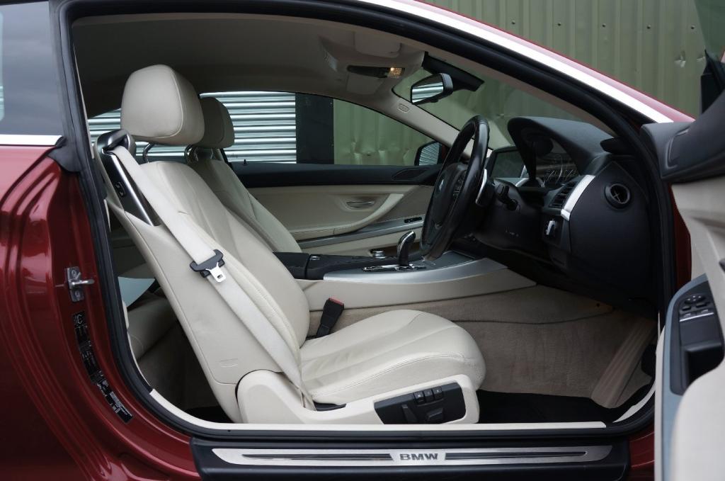 BMW 6 SERIES
