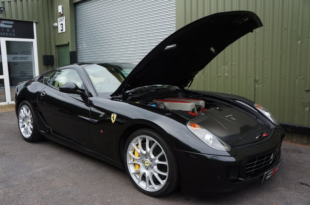 FERRARI 599