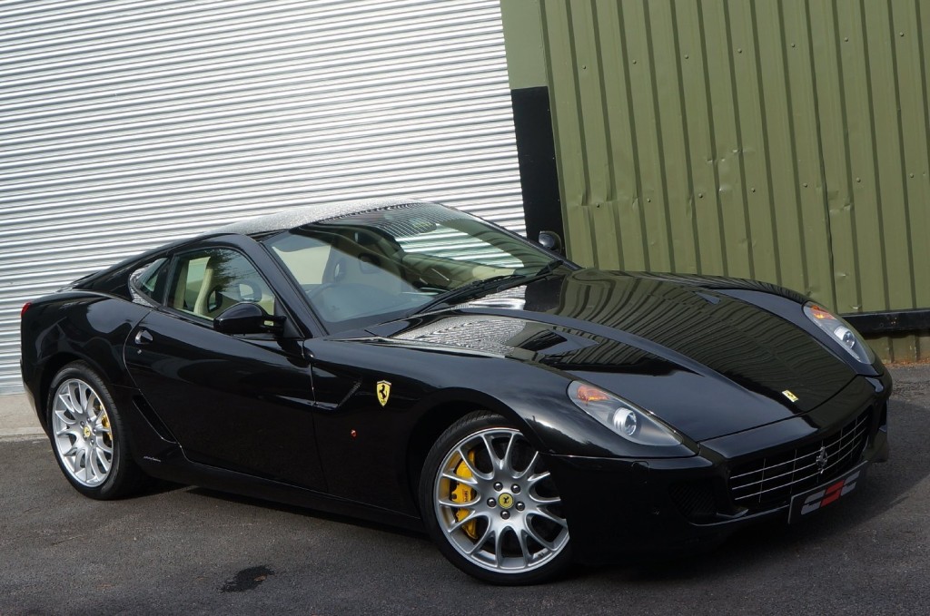 FERRARI 599