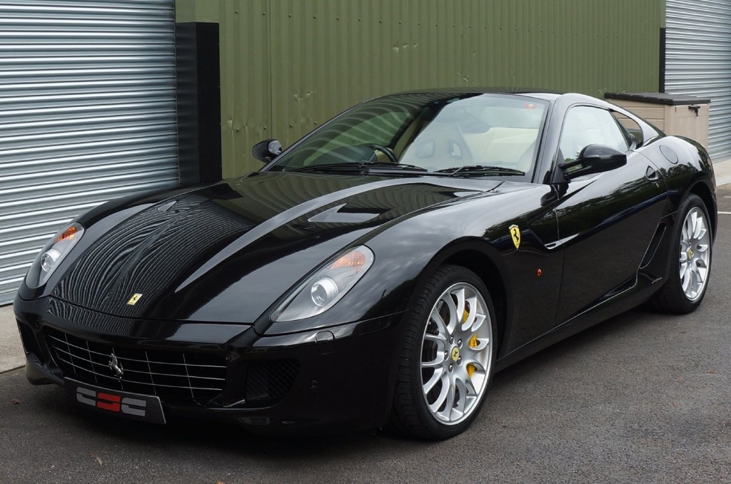 FERRARI 599
