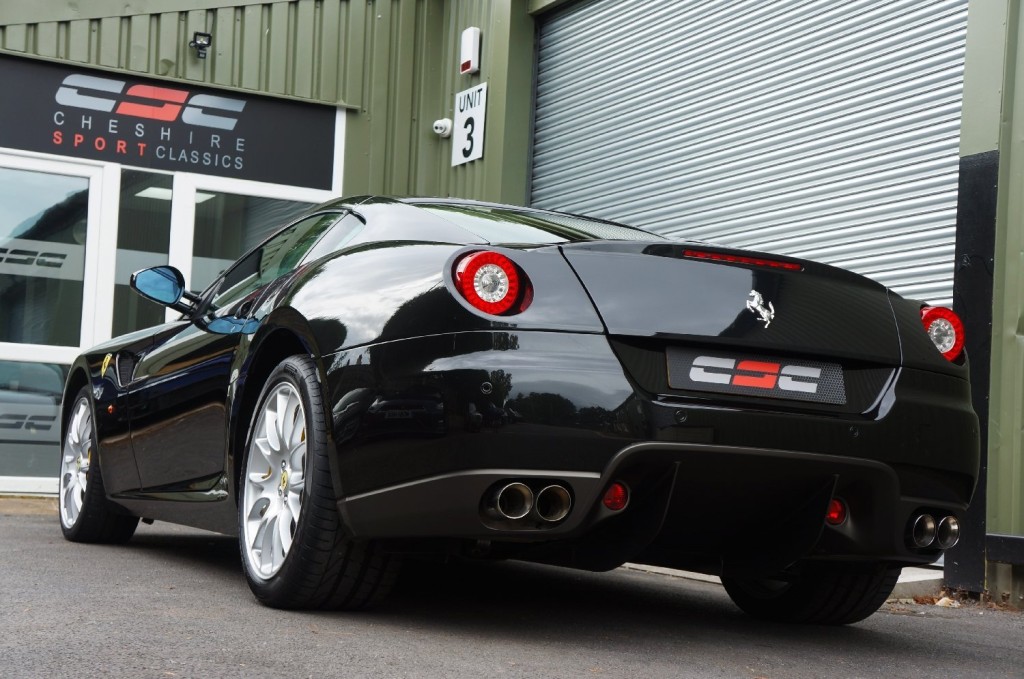 FERRARI 599