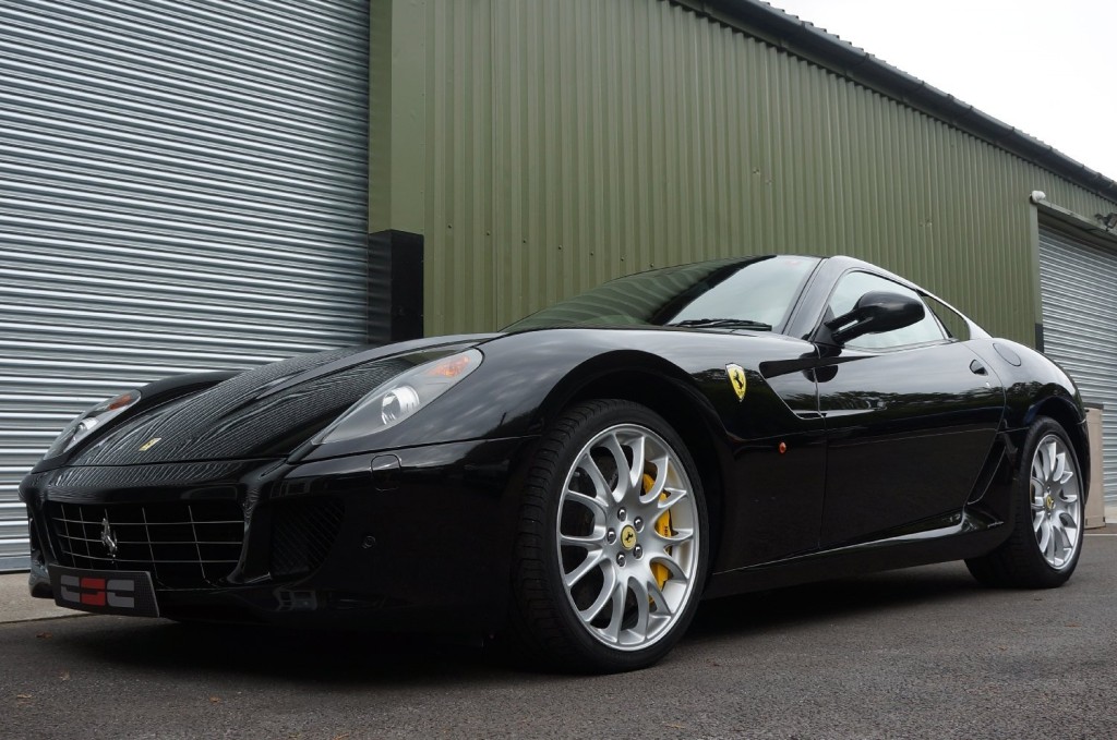 FERRARI 599