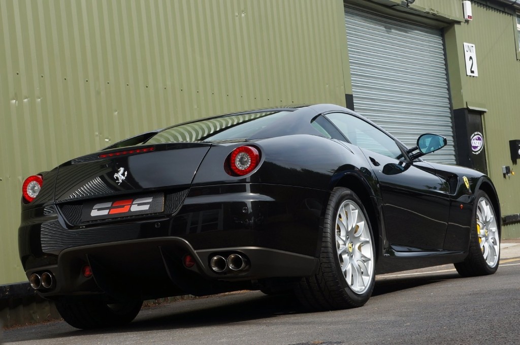 FERRARI 599