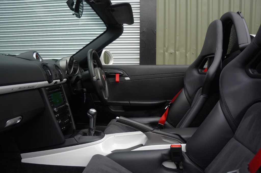PORSCHE BOXSTER