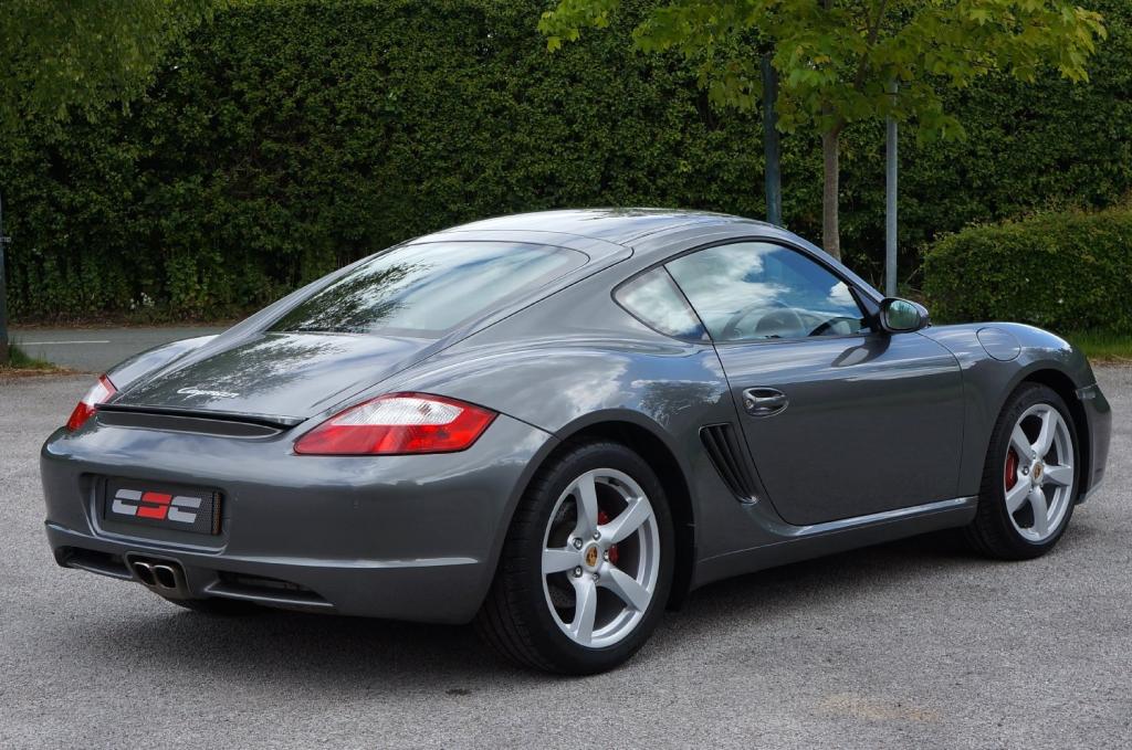 PORSCHE CAYMAN