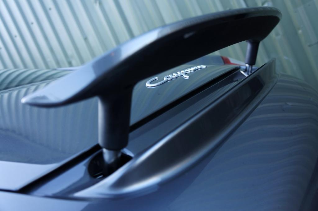 PORSCHE CAYMAN