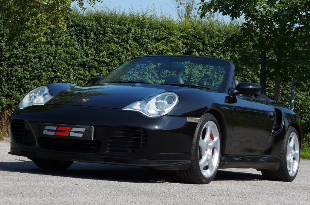 PORSCHE 911 TURBO