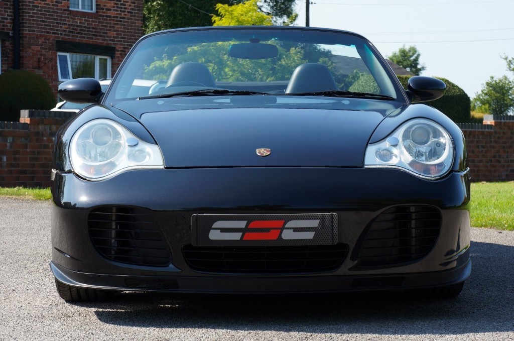 PORSCHE 911 TURBO