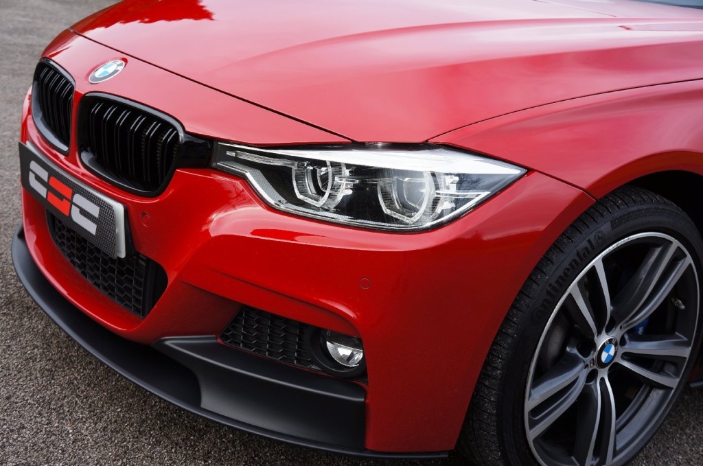 BMW 3 SERIES