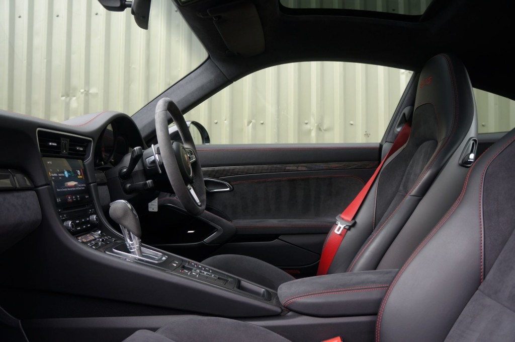 PORSCHE 911 MK 991