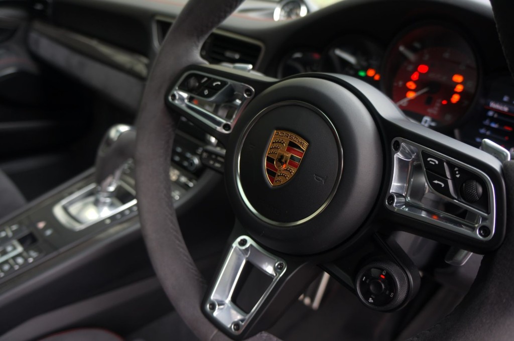 PORSCHE 911 MK 991