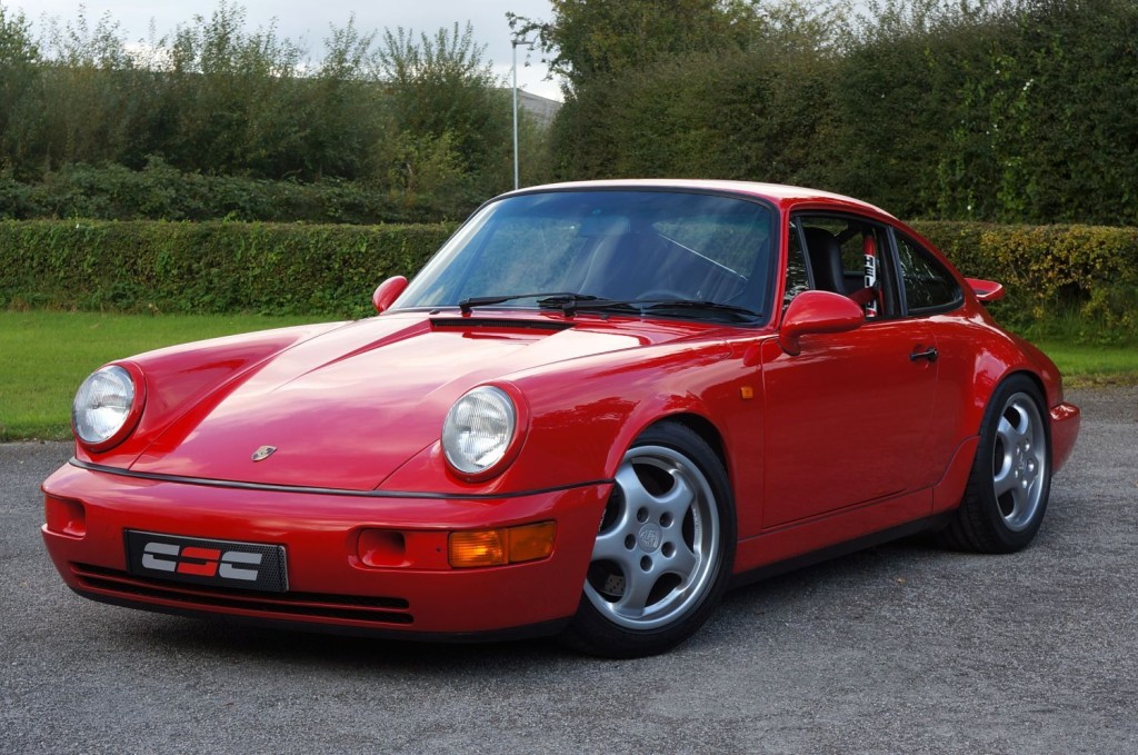 PORSCHE 911