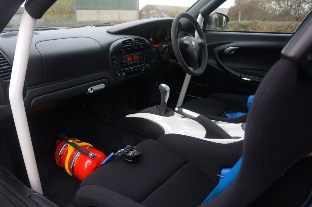 PORSCHE 911 MK 996