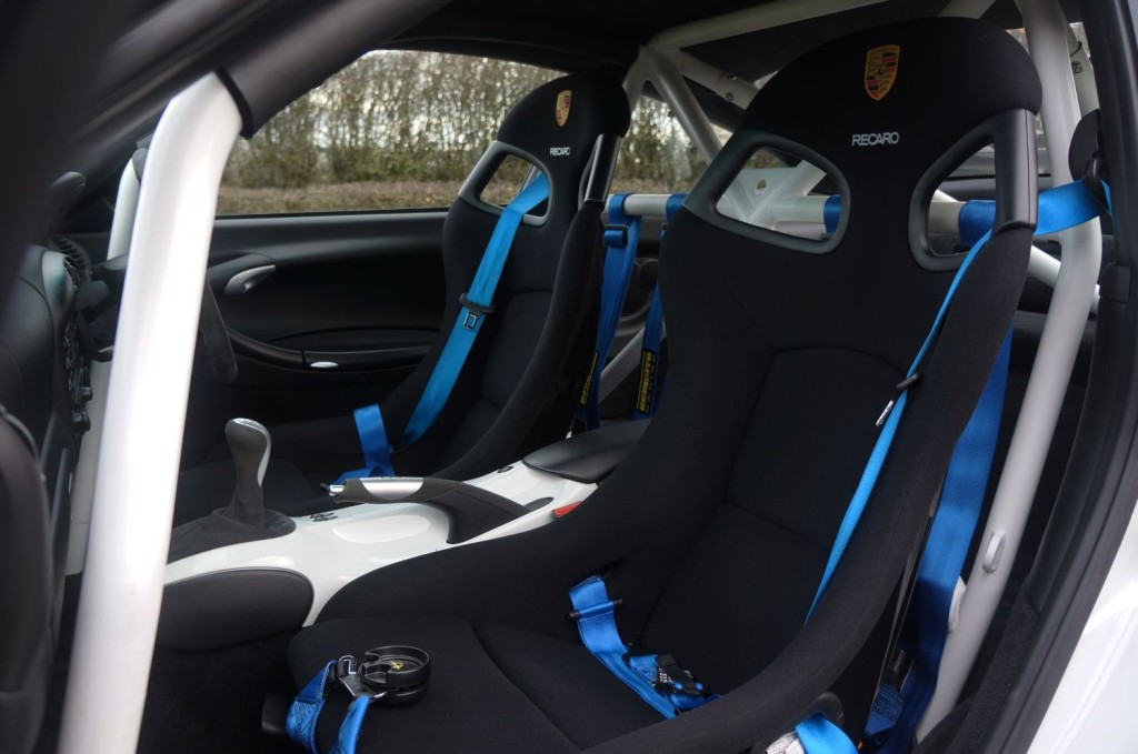 PORSCHE 911 MK 996