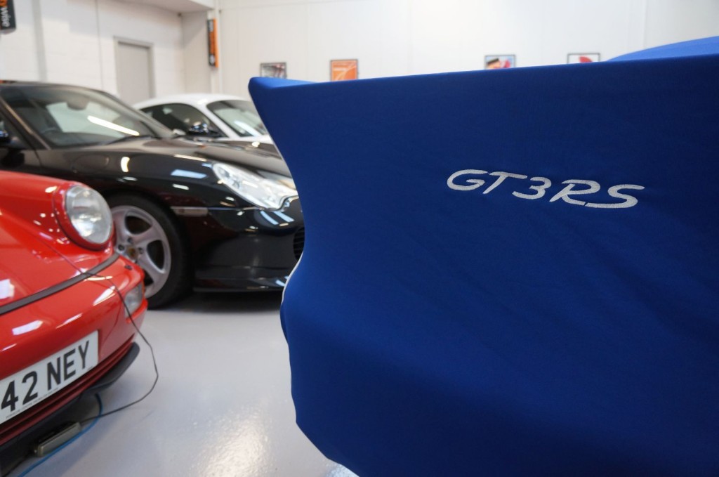 PORSCHE 911 MK 996