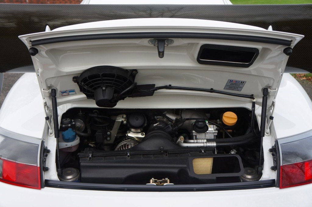 PORSCHE 911 MK 996