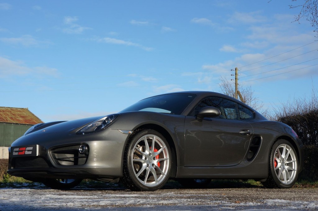 PORSCHE CAYMAN